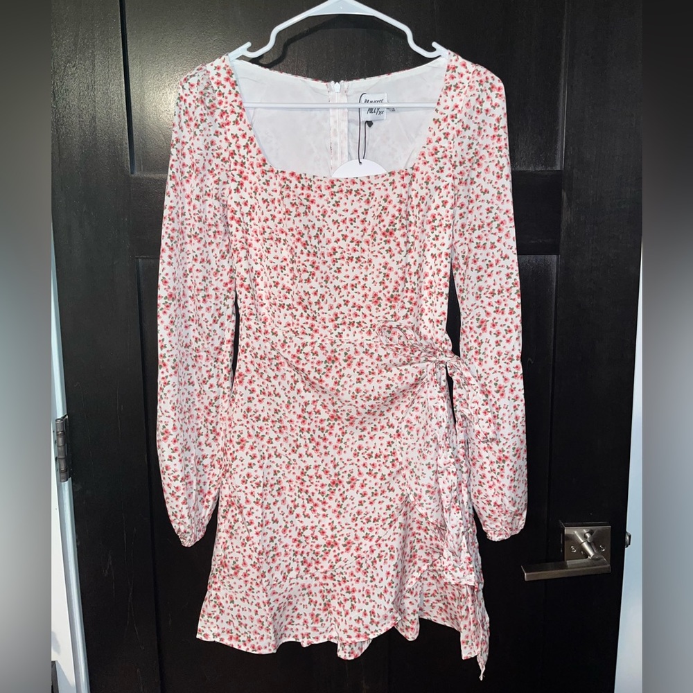 Princess Polly white/pink mini dress new w/ tags - Picture 2 of 4